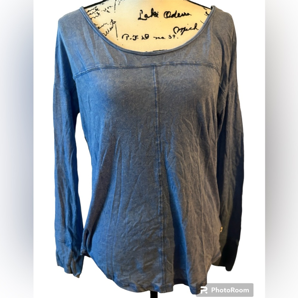 American Eagle Outfitters Blue Shirt